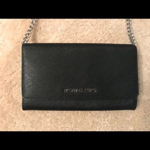 Michael Kors Crossbody Clutch